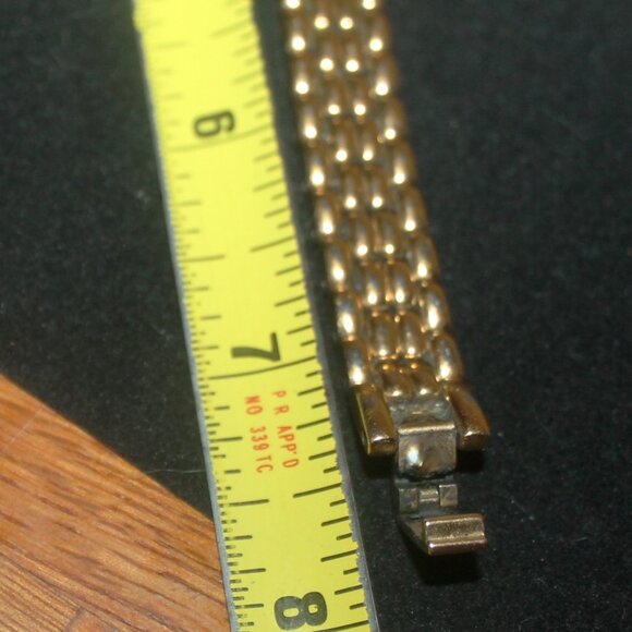 $849 22mm Gruen Swiss Diamond Pave Face Panther Bracelet Sapphire Crystal Watch - Picture 6 of 6